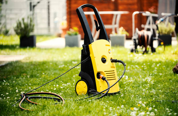 Best Sidewalk and Walkway Cleaning  in East Franklin, NJ